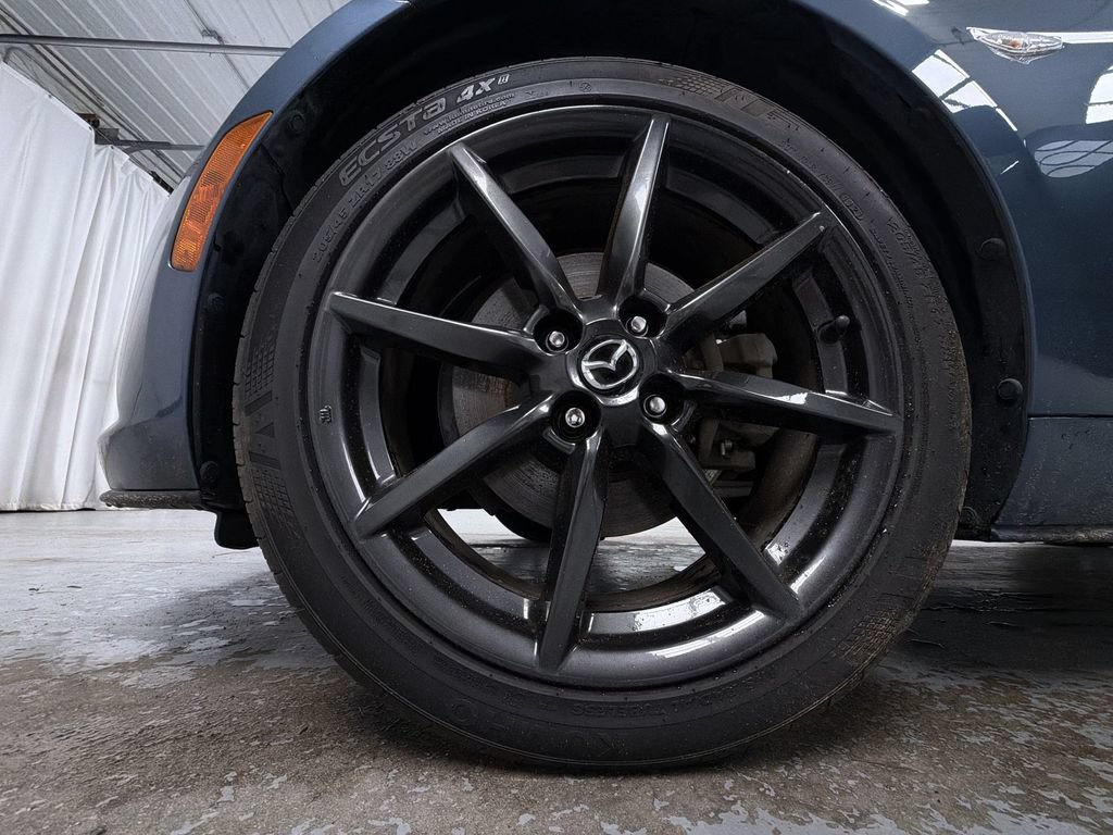 Used 2016 MAZDA MX-5 Miata Grand Touring RWD image 14