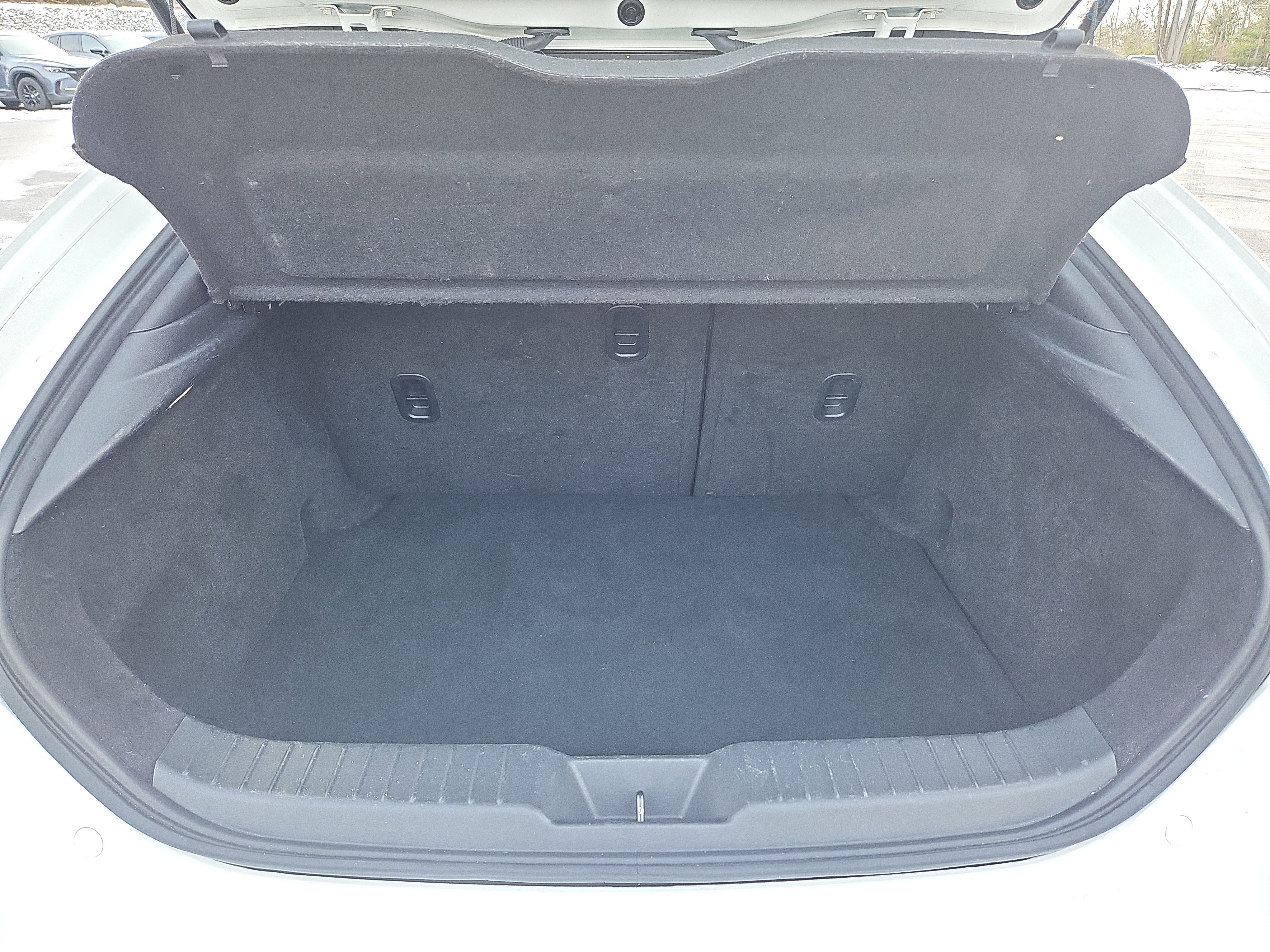 Used 2023 MAZDA MAZDA3 s image 30