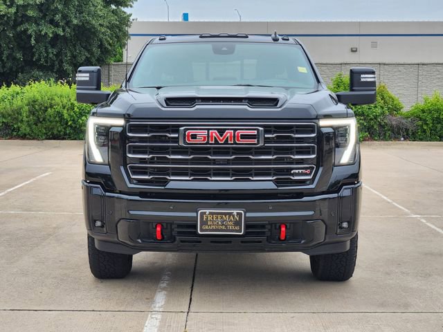 Used 2025 GMC Sierra 2500 AT4 w/ AT4 Premium Plus Package AWD/4WD image 2