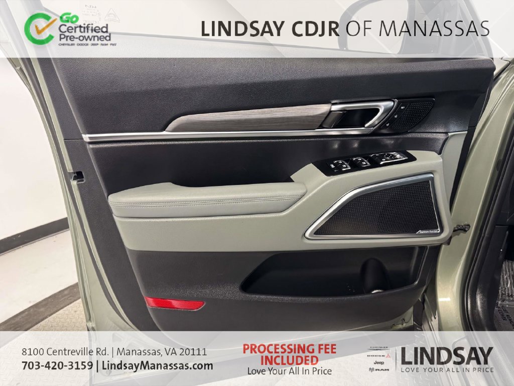 Used 2024 Kia Telluride SX Prestige X-Line AWD/4WD image 17