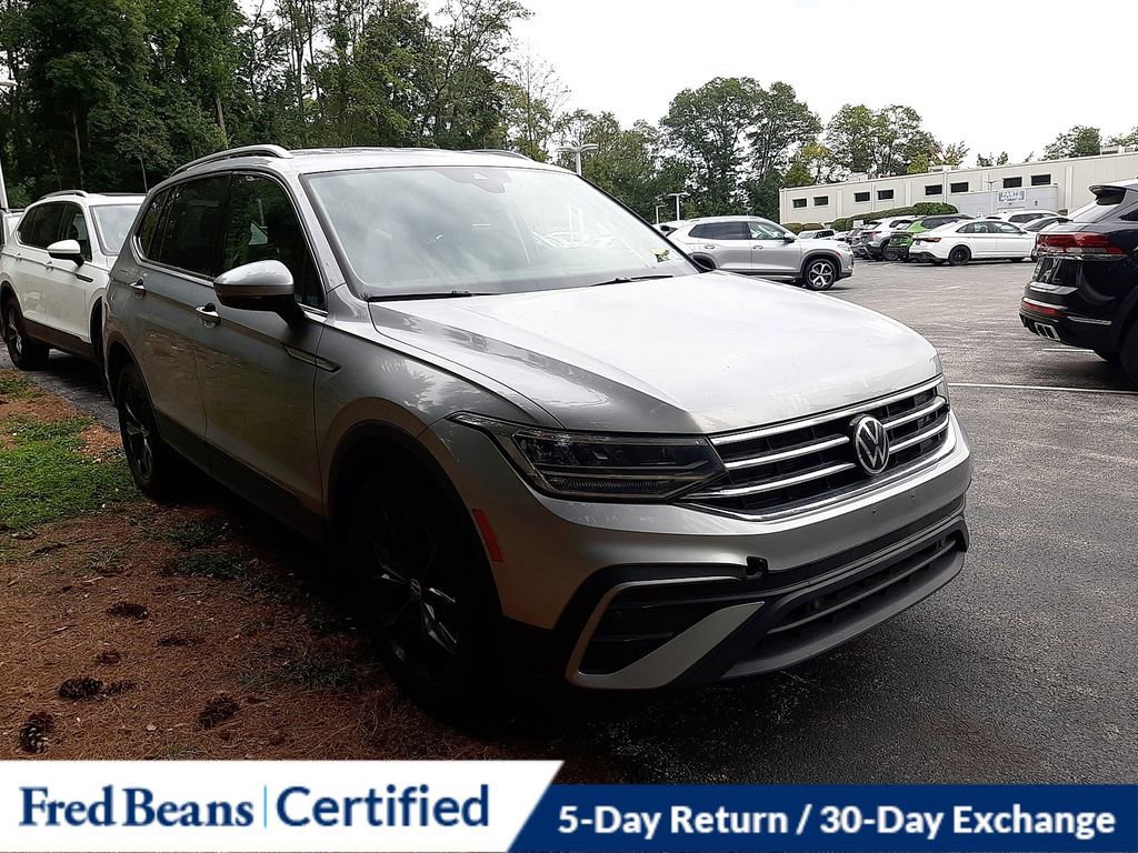Certified 2022 Volkswagen Tiguan SE