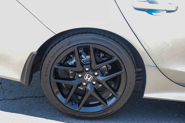 Used 2025 Honda Civic Sport image 9