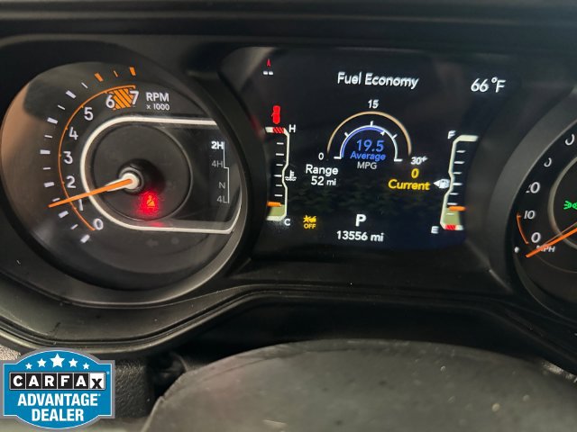 Used 2025 Jeep Wrangler Sport AWD/4WD image 2