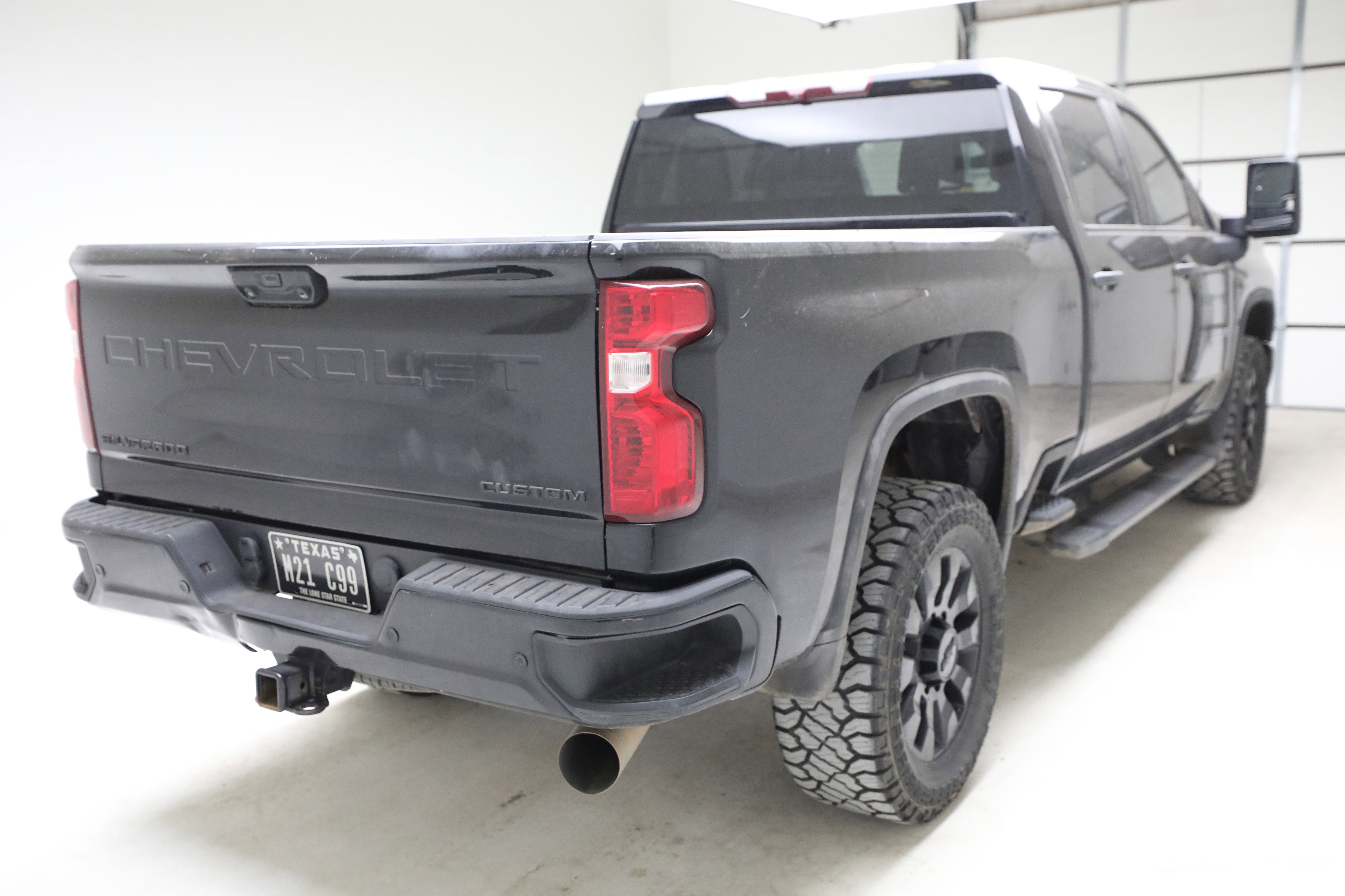 Used 2024 Chevrolet Silverado 2500 Custom w/ Custom Value Package AWD/4WD image 4