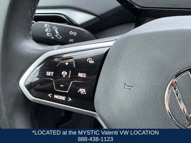 Certified 2023 Volkswagen ID.4 Pro AWD/4WD image 40