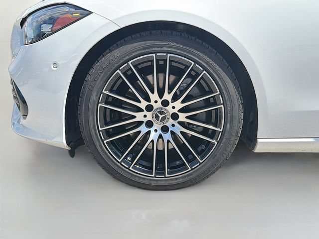 Used 2025 Mercedes-Benz C 300 4MATIC Sedan image 42