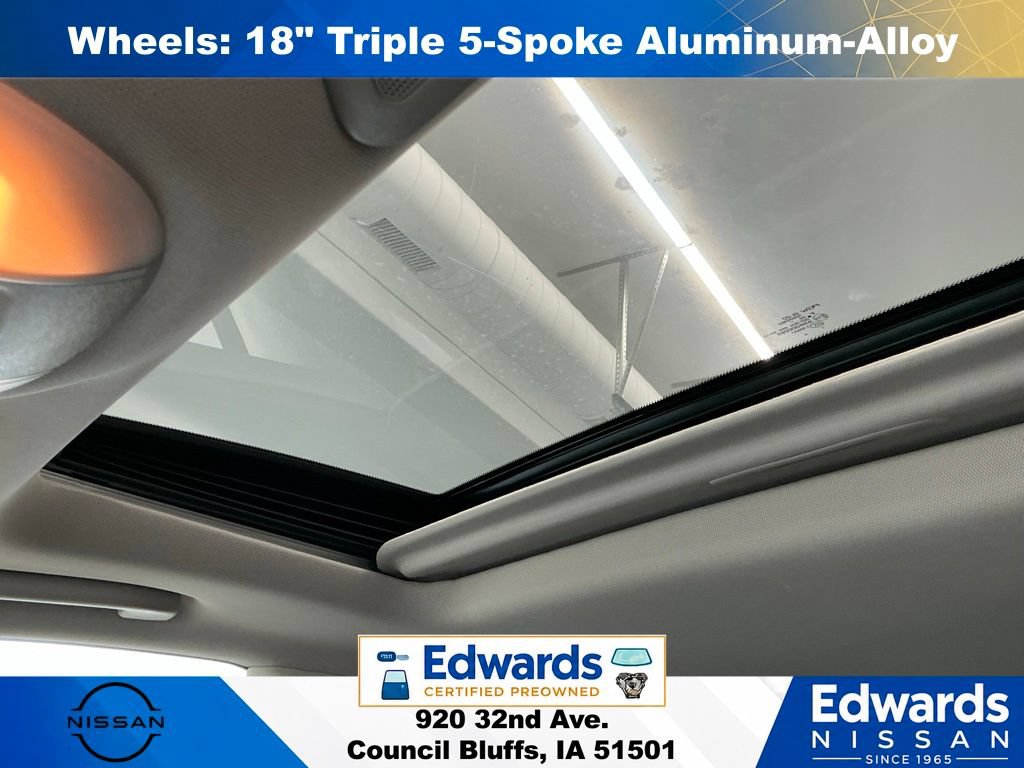Used 2017 INFINITI QX60 Luxe w/ Premium Plus Package AWD/4WD image 41