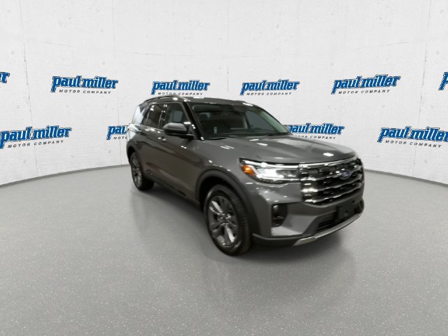 Used 2026 Ford Explorer Active w/ Active Comfort Package AWD/4WD image 2