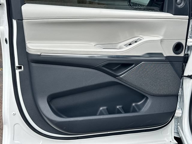 New 2026 Lincoln Navigator Reserve AWD/4WD image 12