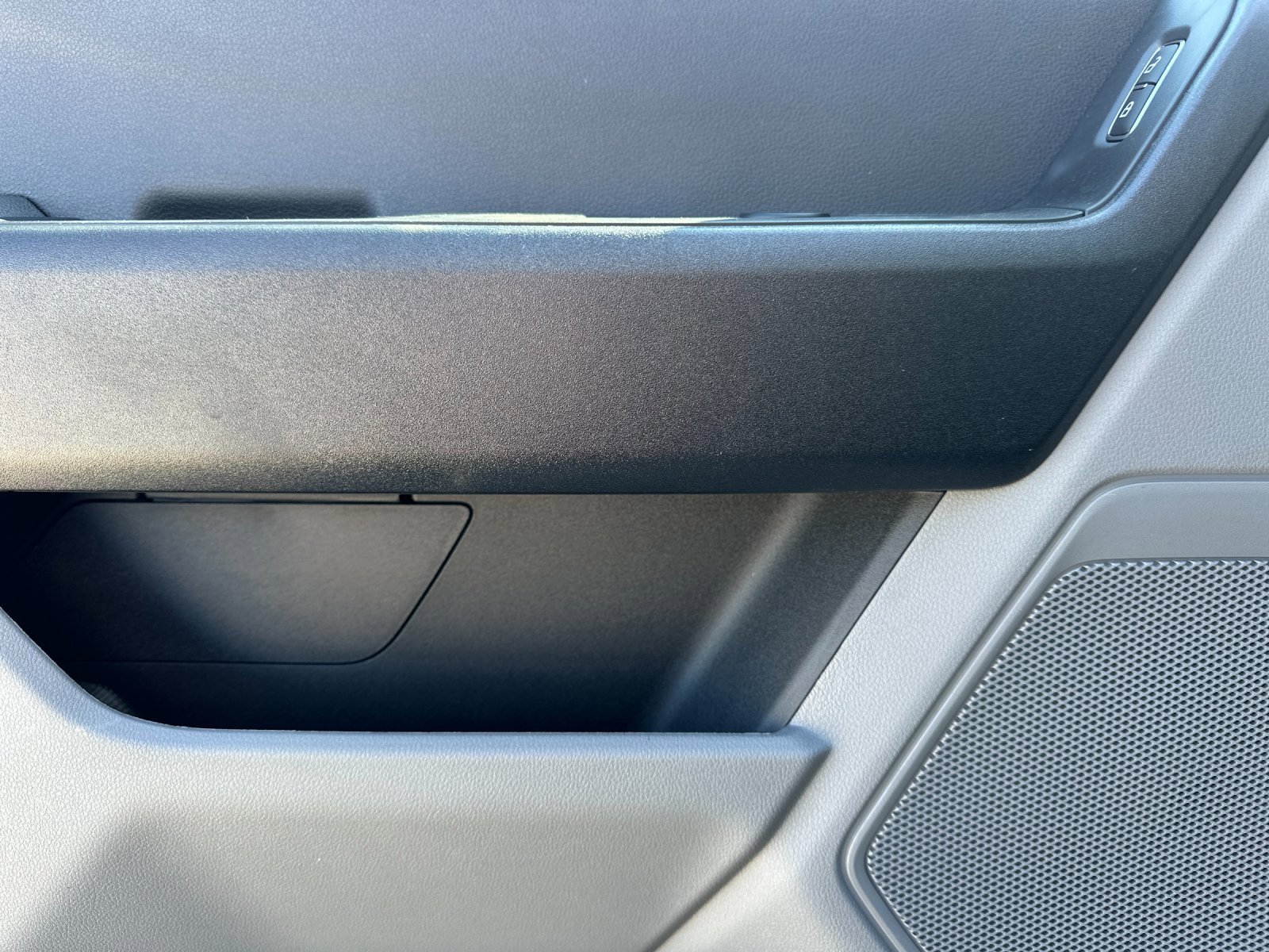 New 2024 Ford F550 2WD Regular Cab Super Duty image 8