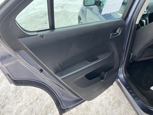 Used 2014 Chevrolet Equinox LS image 10