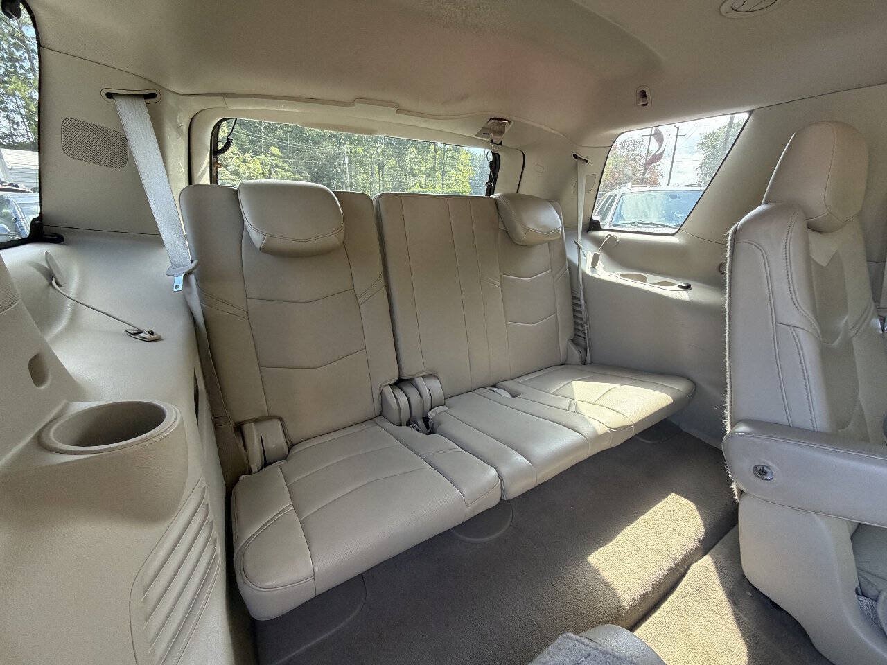 Used 2015 Cadillac Escalade Premium AWD/4WD image 24