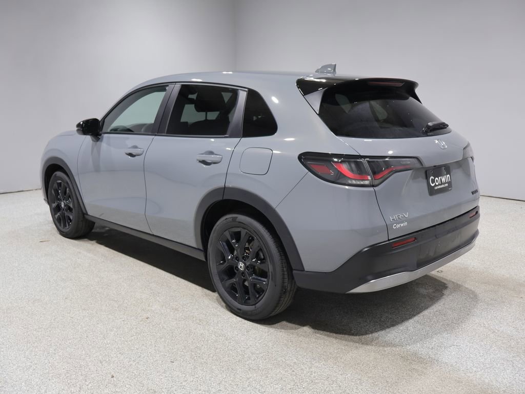 Used 2024 Honda HR-V Sport image 5