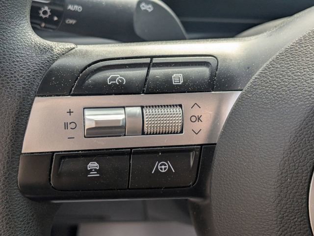 Used 2025 Hyundai Tucson SEL FWD image 17