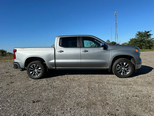 Used 2023 Chevrolet Silverado 1500 LT image 9