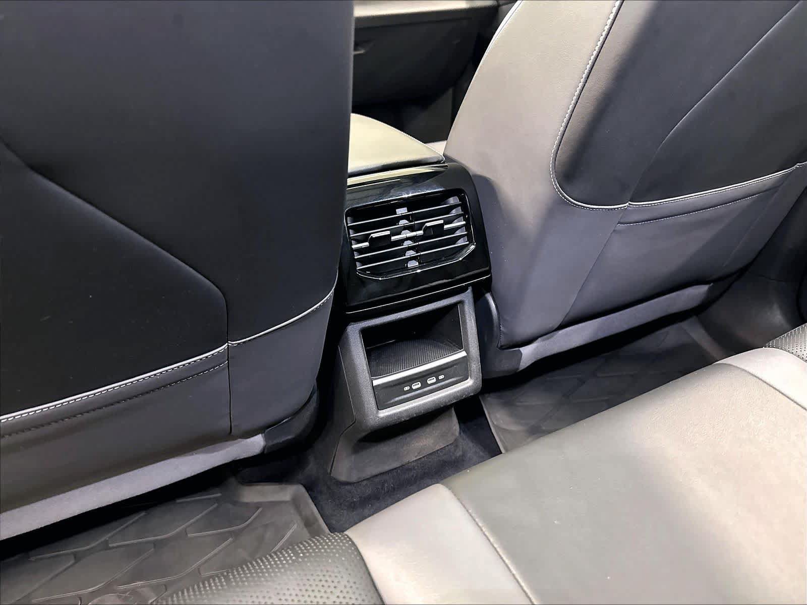 Used 2023 Volkswagen ID.4 S RWD image 13