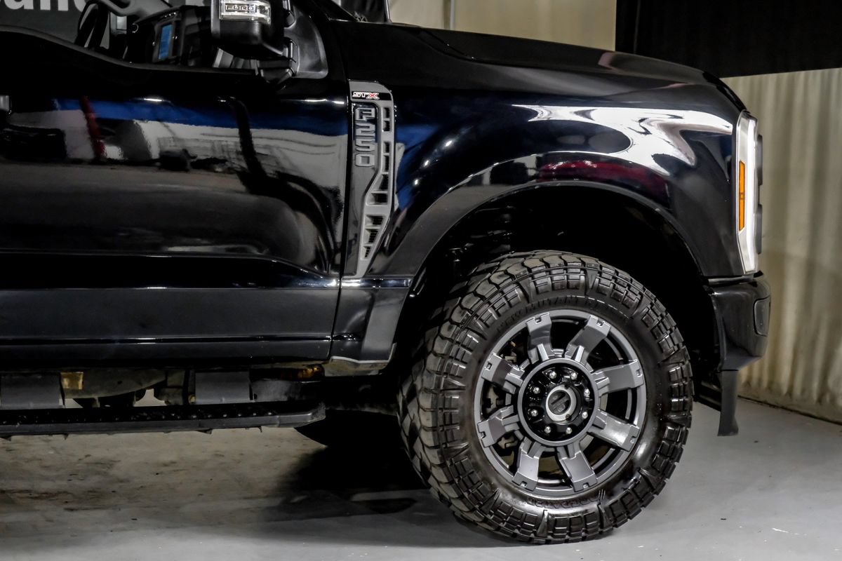 Used 2024 Ford F250 XL w/ STX Appearance Package AWD/4WD image 7