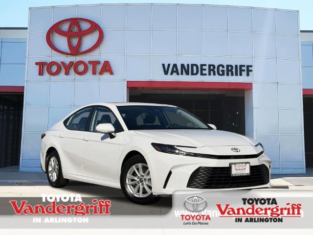 Certified 2026 Toyota Camry LE FWD image 1