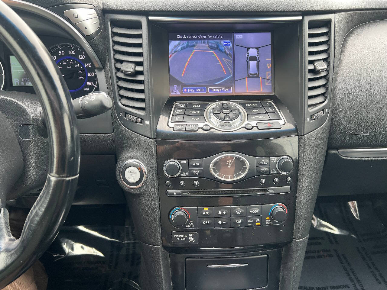 Used 2014 INFINITI QX70 AWD w/ Premium Package image 33