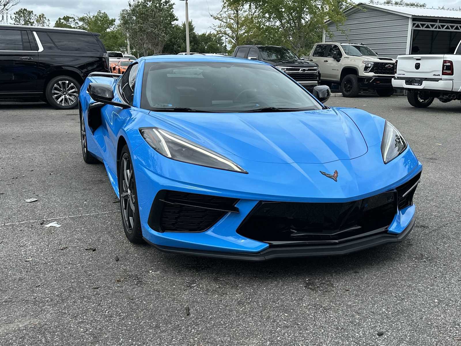 Used 2023 Chevrolet Corvette Stingray Premium Conv w/ Z51 Performance Package RWD image 16