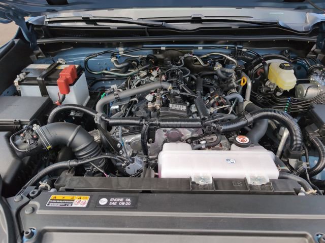 New 2025 Toyota 4Runner SR5 image 10