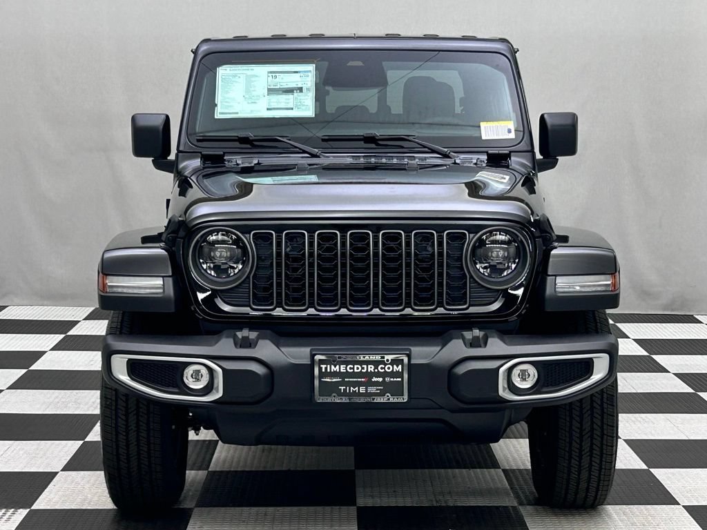 New 2026 Jeep Gladiator Sport AWD/4WD image 3