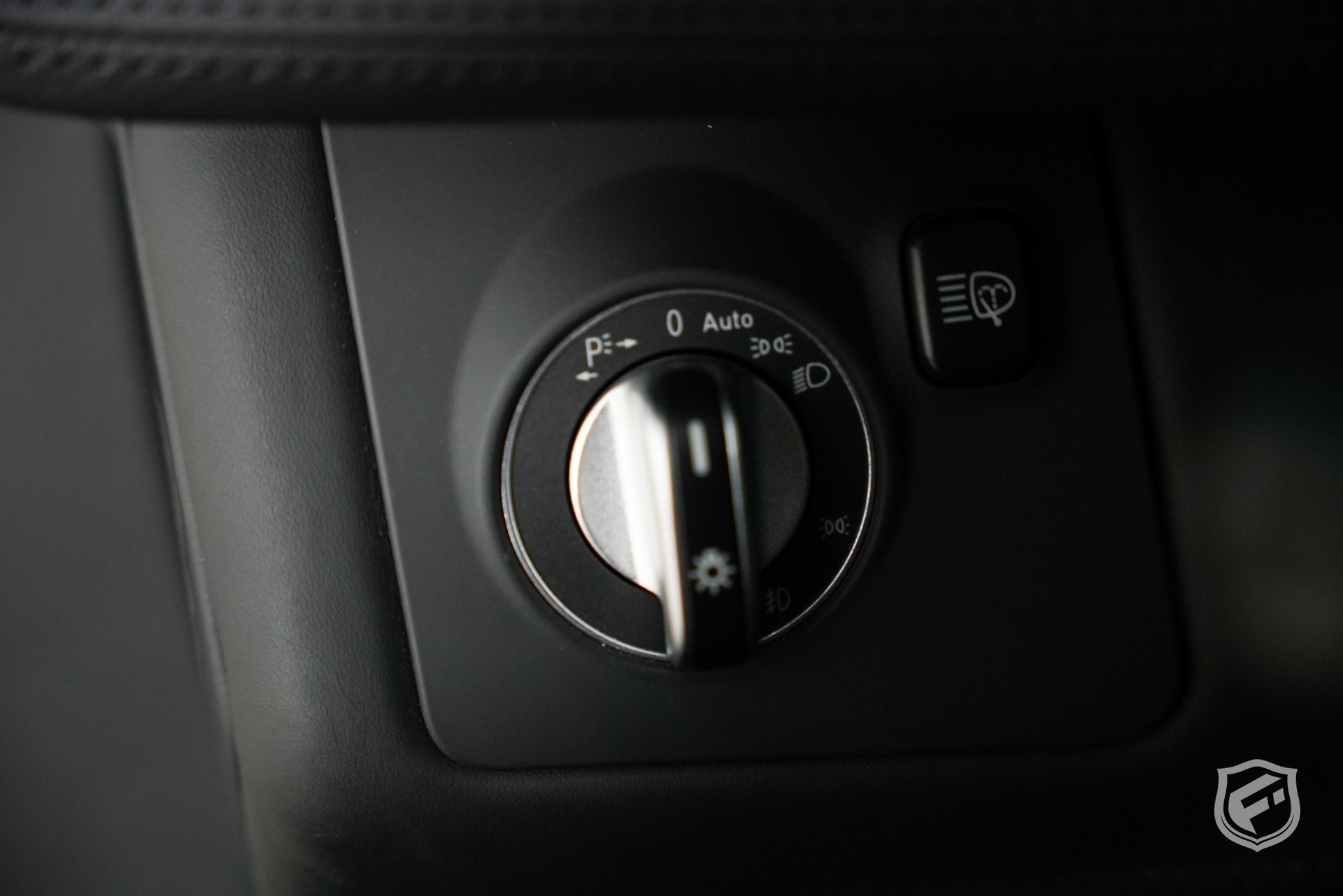 Used 2006 Mercedes-Benz SLR 2dr Cpe 5.5L image 40