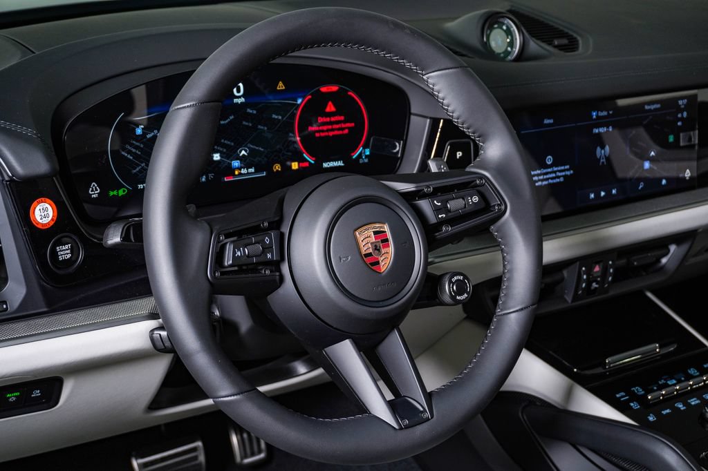 New 2026 Porsche Cayenne S AWD/4WD image 18