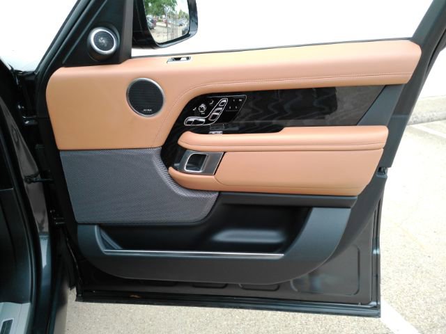 Used 2021 Land Rover Range Rover Autobiography AWD/4WD image 23