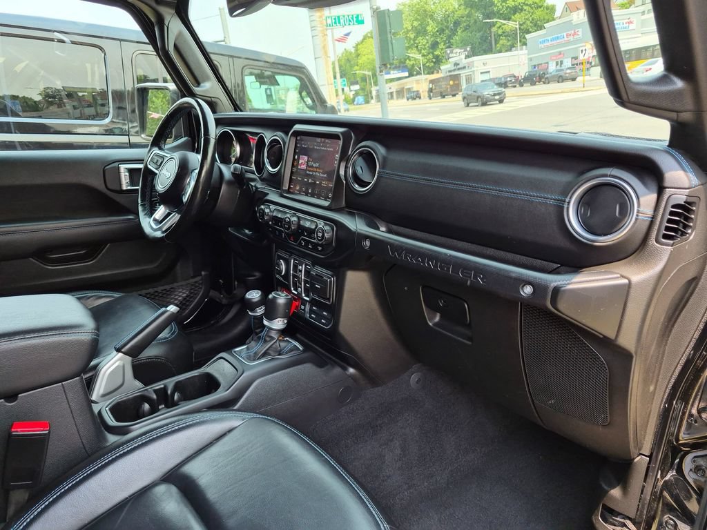 Used 2021 Jeep Wrangler Unlimited Rubicon 4xe w/ Steel Bumper Group AWD/4WD image 26