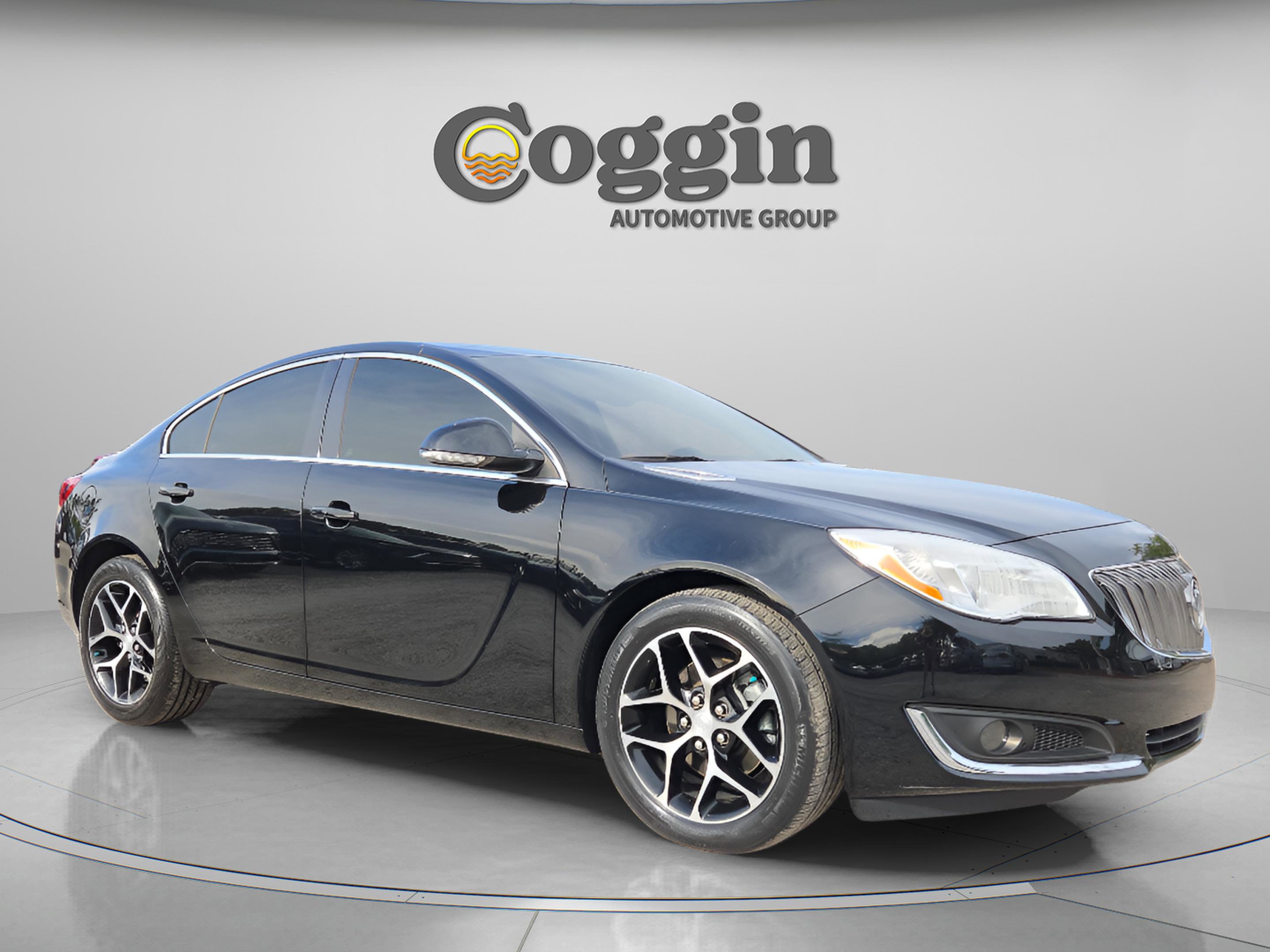 Used 2017 Buick Regal Sport Touring image 7