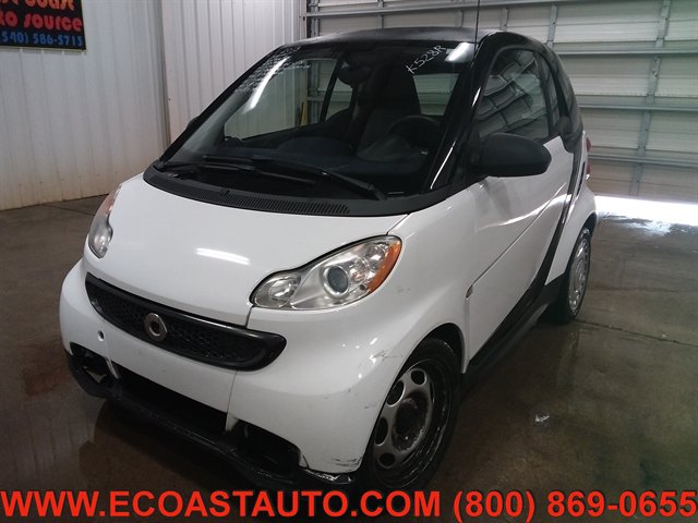 Used 2013 smart fortwo pure RWD image 3