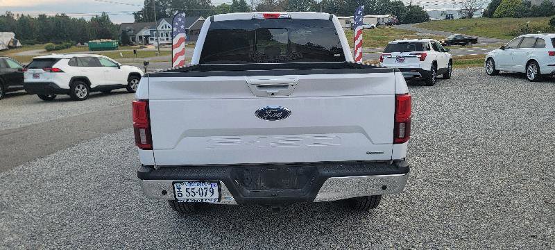Used 2019 Ford F150 Lariat w/ Equipment Group 501A Mid image 4