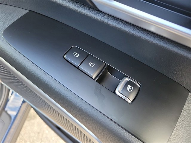 New 2025 Kia Telluride S image 11