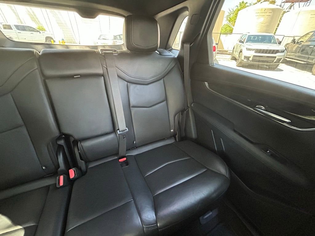 Used 2020 Cadillac XT5 Premium Luxury image 14