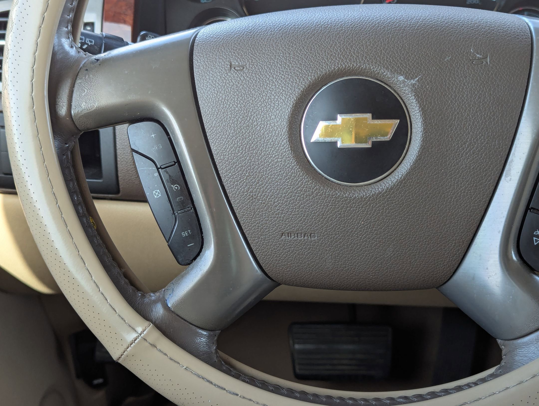 Used 2013 Chevrolet Tahoe LT w/ Luxury Package image 20