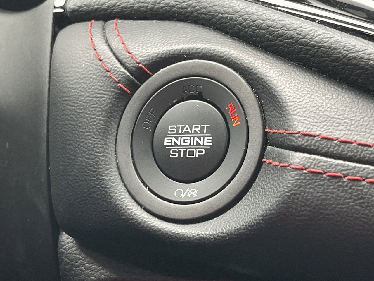 Used 2023 Dodge Durango GT image 8