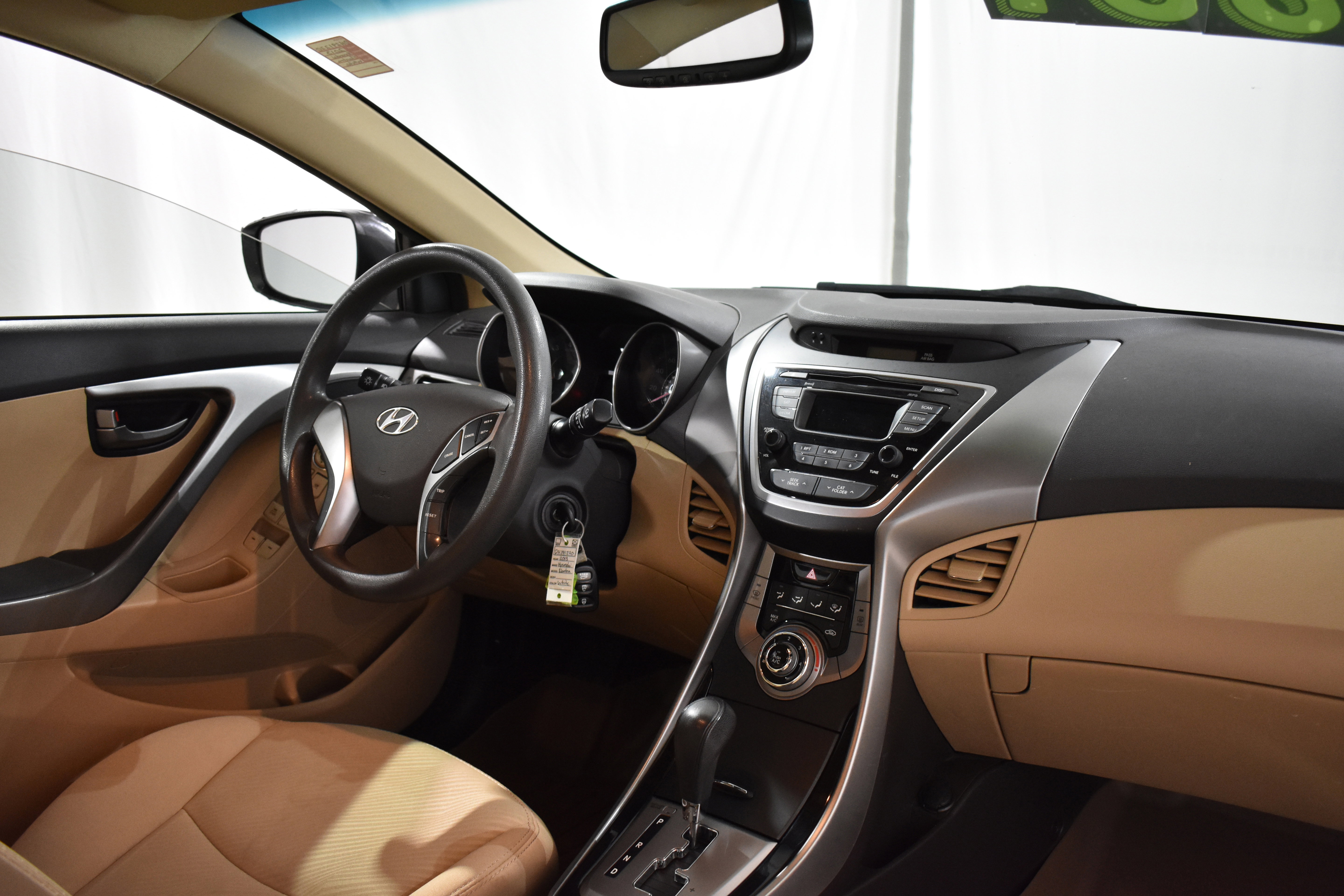 Used 2013 Hyundai Elantra GLS image 27