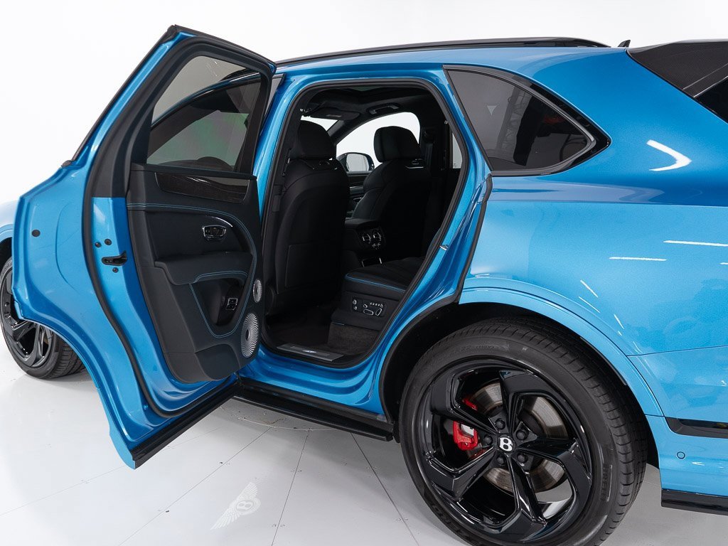 Used 2025 Bentley Bentayga S image 20