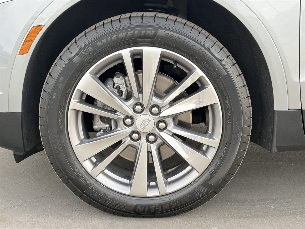 Certified 2025 Cadillac XT5 Premium Luxury image 10