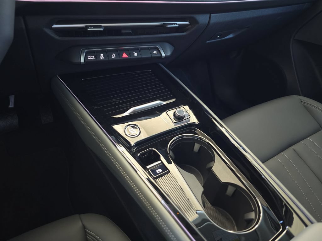 New 2026 Audi Q3 quattro 2.0T AWD/4WD image 25