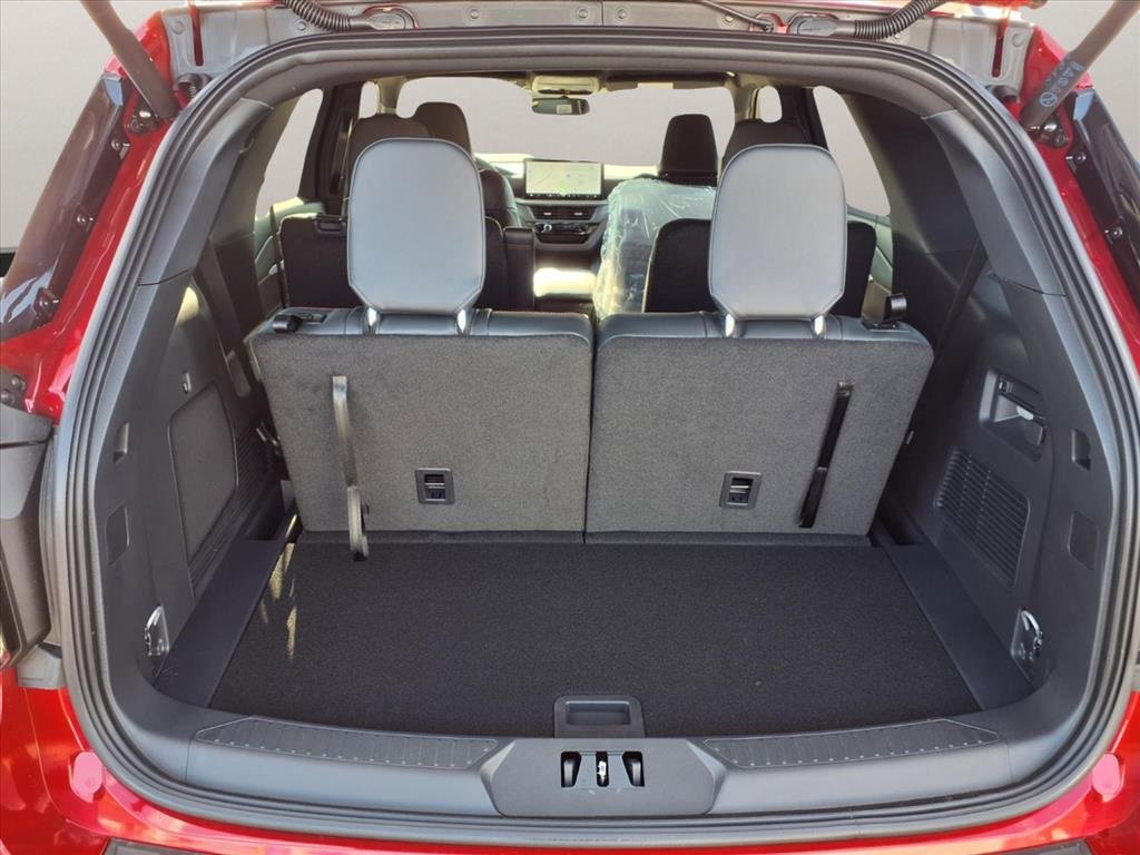 New 2026 Ford Explorer ST-Line w/ ST-Line Street Pack image 21