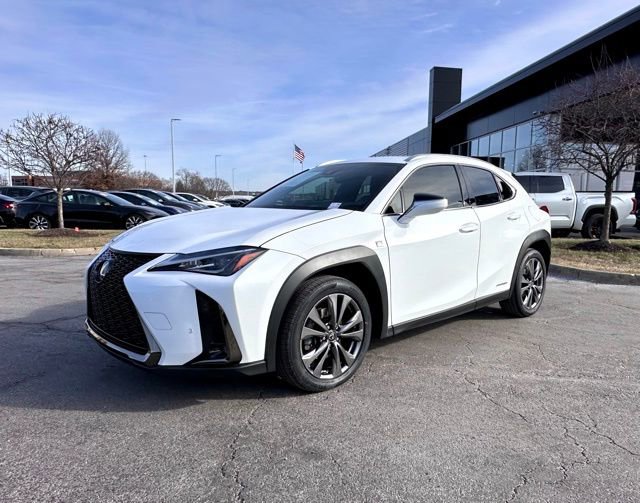 Used 2020 Lexus UX 250h F Sport w/ F Sport Premium Package image 4