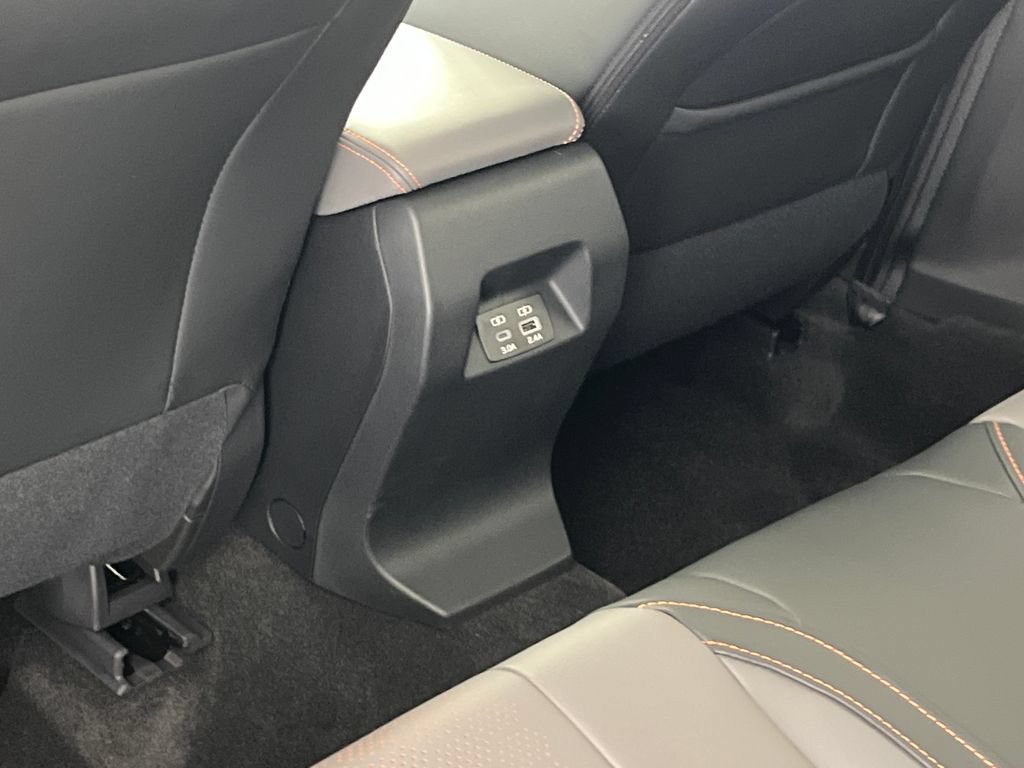 New 2026 Subaru Crosstrek 2.5i Limited AWD/4WD image 35