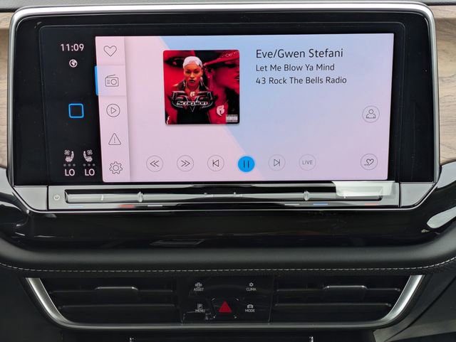 New 2026 Volkswagen Atlas SE image 18