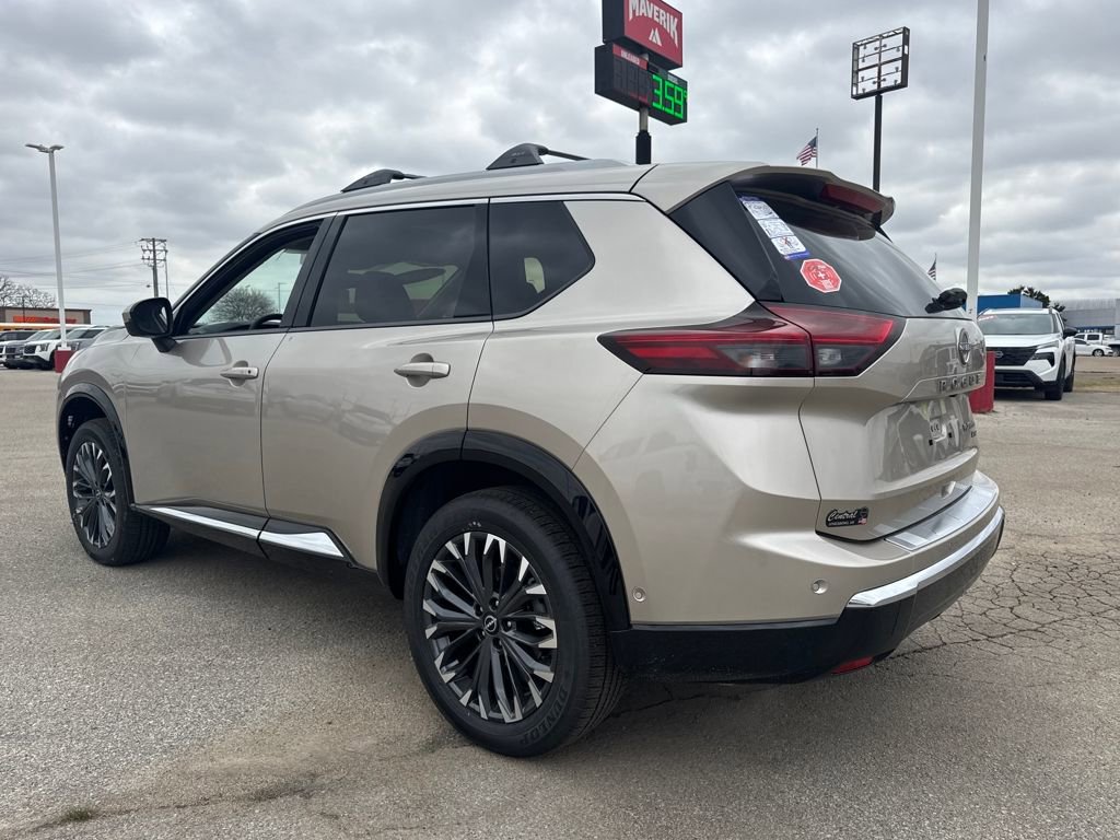 New 2026 Nissan Rogue Platinum image 4