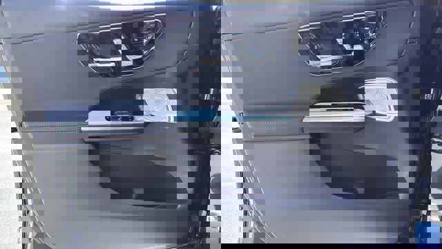 Certified 2025 Mercedes-Benz GLC 300 4MATIC image 14