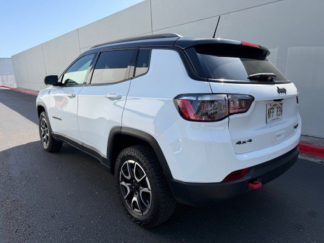 Used 2024 Jeep Compass Trailhawk AWD/4WD image 4