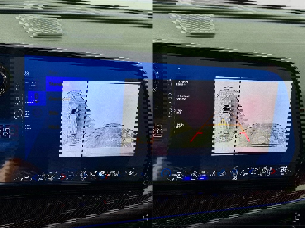 Used 2025 Chevrolet Traverse RS w/ LPO, Floor Liner Package image 8