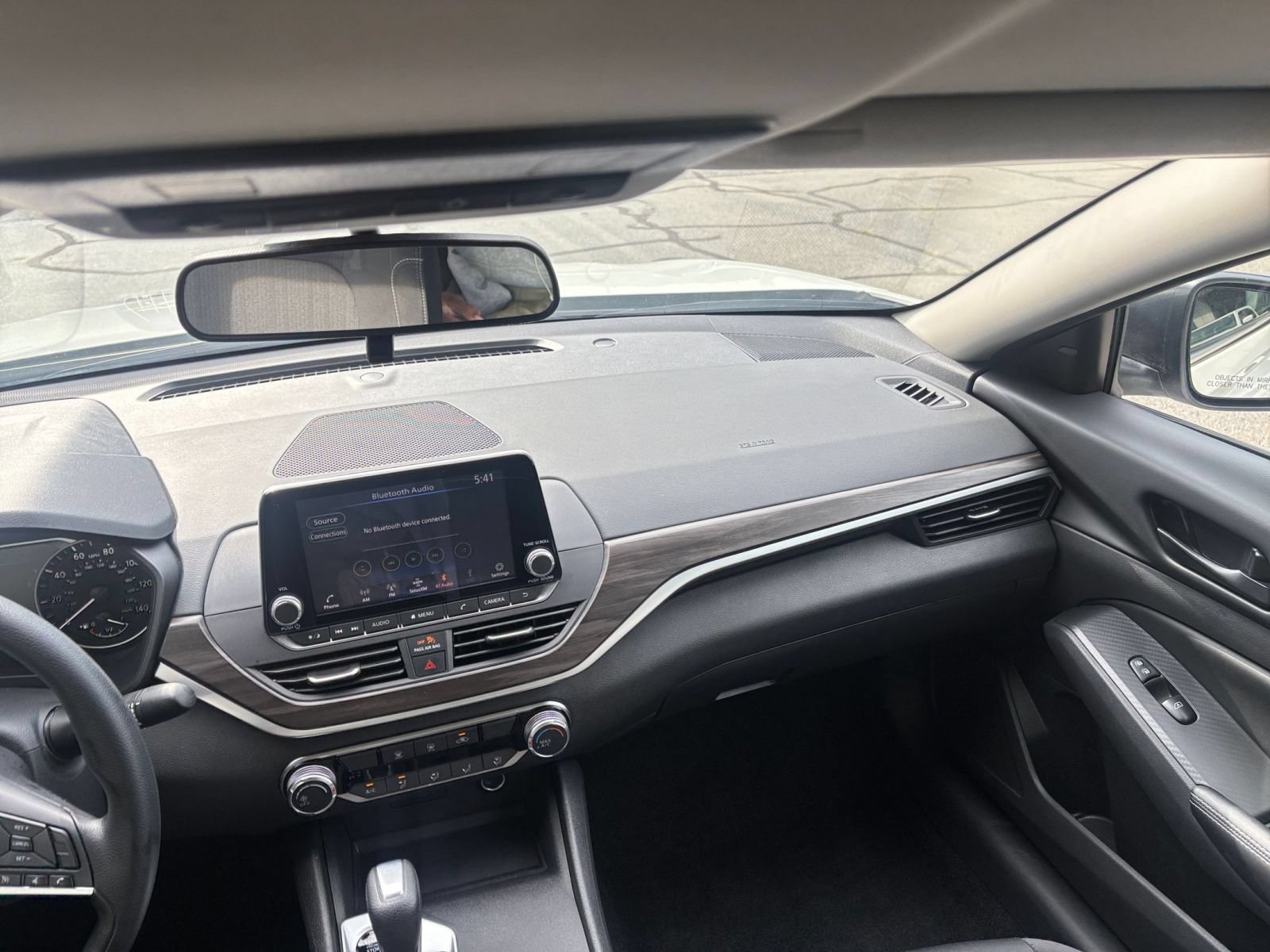 Used 2026 Nissan Altima 2.5 SV FWD image 34
